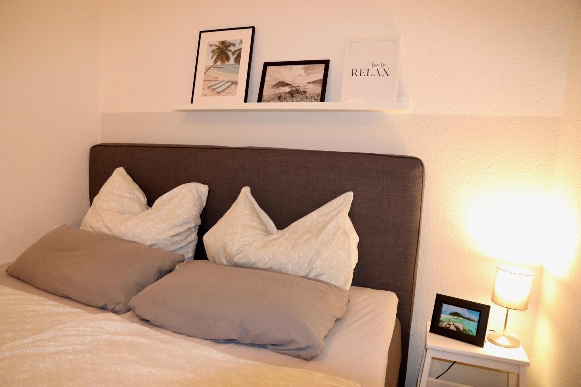 Geraeumiges 2R City-Apartment Uninaehe Mit Tv Streaming, Terrasse Magdeburg Dış mekan fotoğraf